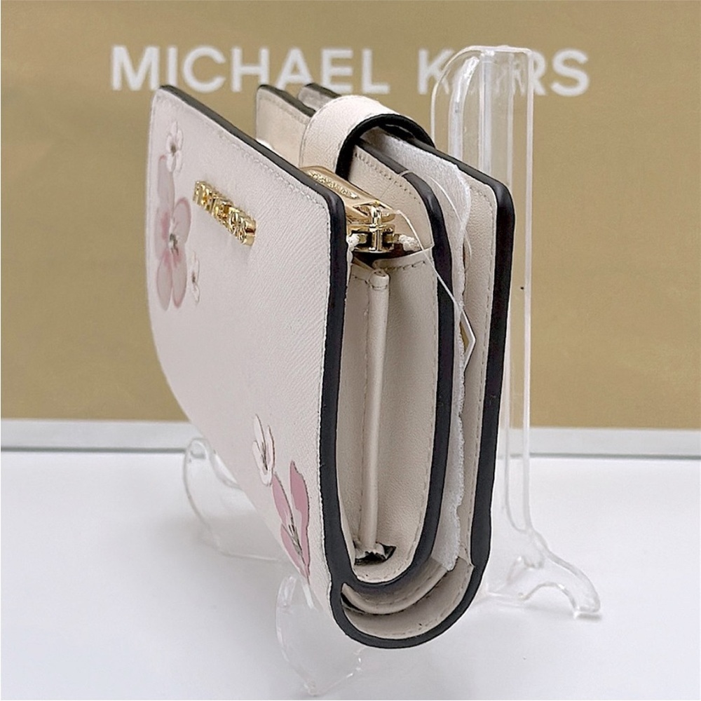 Michael Kors Jet Set Medium Floral Embellished Signature Logo Bi-Fold Wallet - Picture 5 of 15
